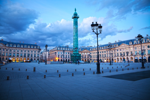 Voyage en Bourgogne Au départ de Paris place Vendôme